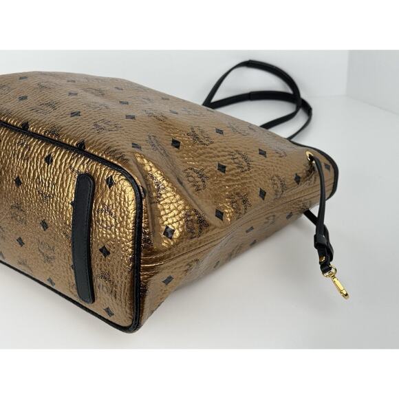 MCM Metallic Visetos Medium Shopper Tote Bag Gold Leather - Picture 13 of 16
